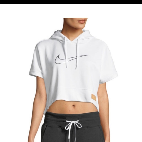 Nike Tops - Nike Crop sweatshirt